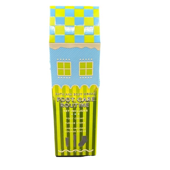 Bath & Body Works Other - Bath & Body Works Foot Care Routine Gift Set Socks Cream Pumice Stone Christmas
